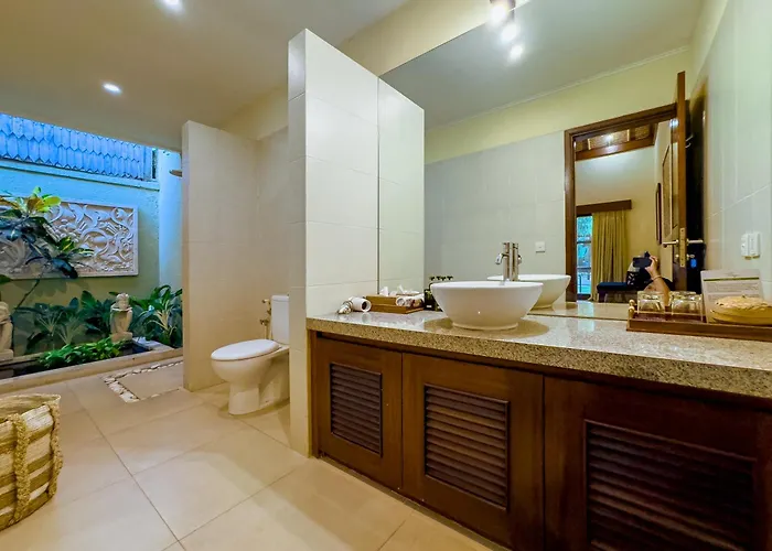 Villa Bugis Drupadi Seminyak
