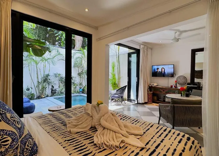 Bugis Drupadi Seminyak