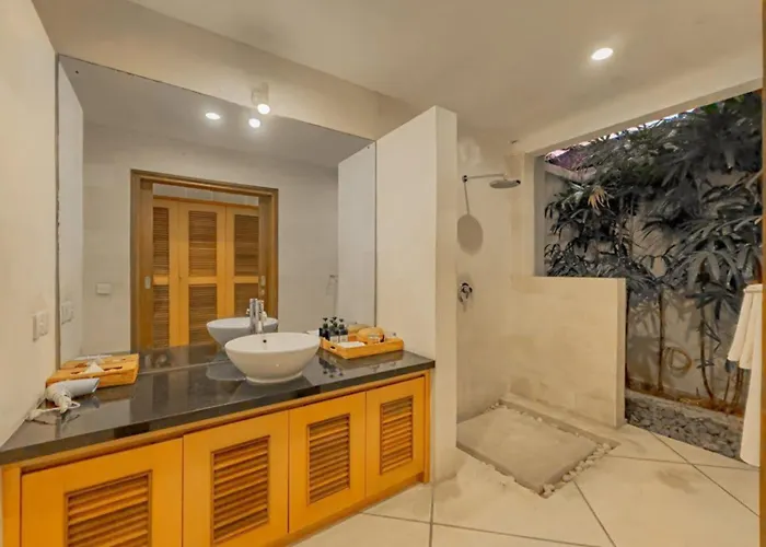 Bugis Drupadi Villa Seminyak